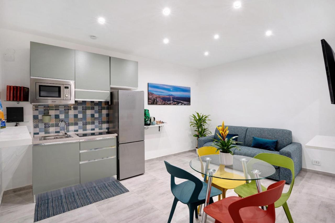 Ampolla House Apartment Napoli Bagian luar foto