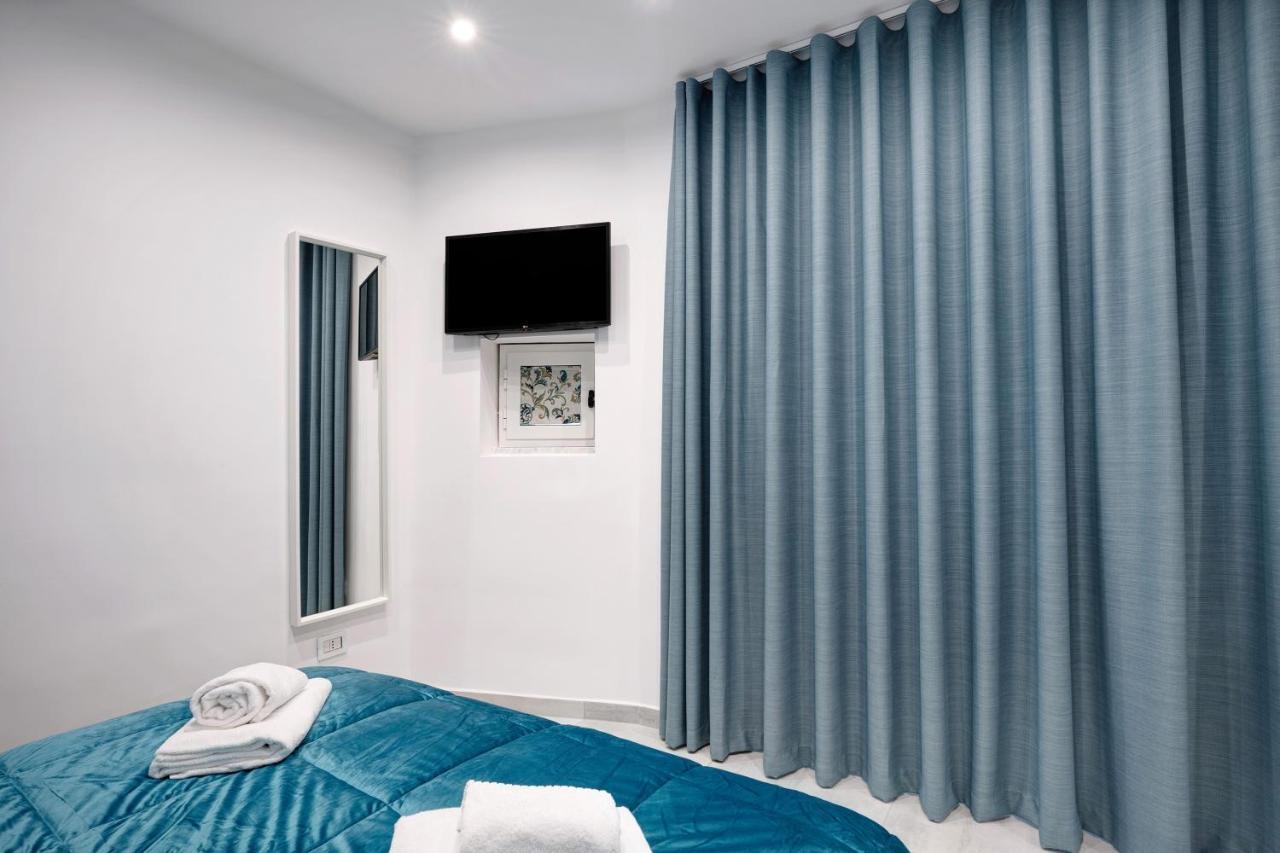 Ampolla House Apartment Napoli Bagian luar foto
